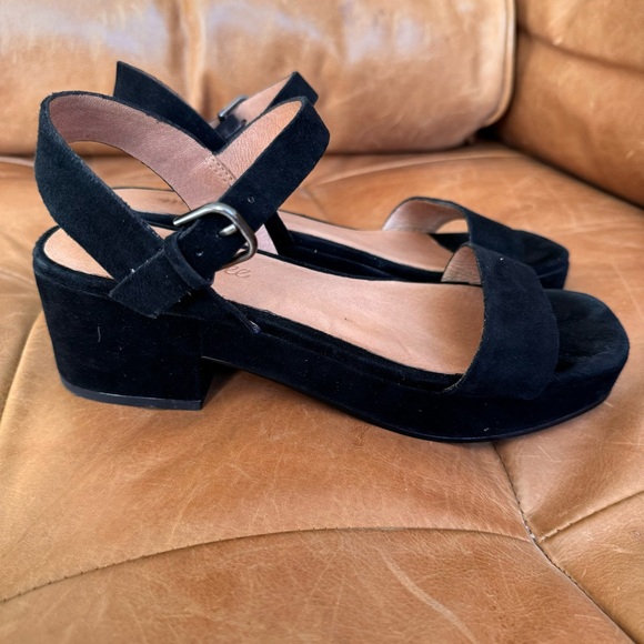 Madewell Lina Black Suede Platform Sandal - Picture 3 of 6